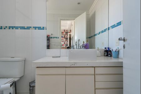 Apartamento à venda com 268m², 5 quartos e 4 vagas
