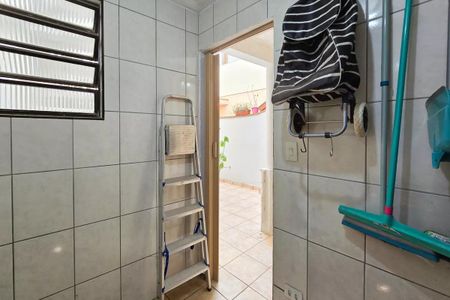 Casa à venda com 165m², 3 quartos e 2 vagas
