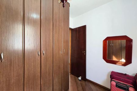 Casa à venda com 165m², 3 quartos e 2 vagas