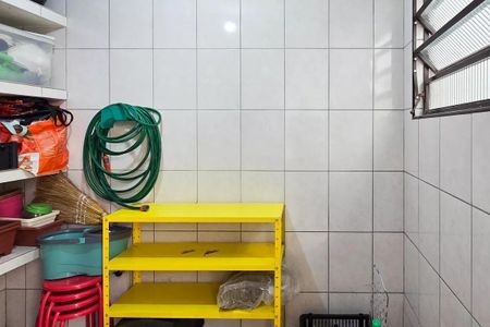 Casa à venda com 165m², 3 quartos e 2 vagas