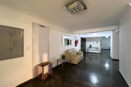 Apartamento à venda com 62m², 1 quarto e sem vaga Apartamento à venda com 62m², 1 quarto e sem vagaHall de entrada