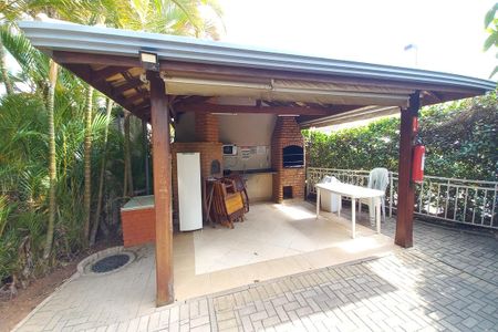 Apartamento à venda com 71m², 3 quartos e 1 vaga Apartamento à venda com 71m², 3 quartos e 1 vagaÁrea comum - Churrasqueira