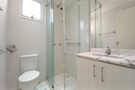 Apartamento à venda com 71m², 3 quartos e 1 vaga Apartamento à venda com 71m², 3 quartos e 1 vagaBanheiro da Suíte