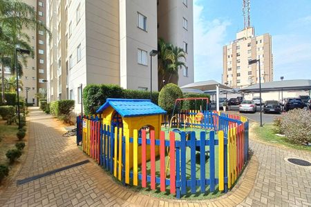 Apartamento à venda com 71m², 3 quartos e 1 vaga Apartamento à venda com 71m², 3 quartos e 1 vagaÁrea comum - Playground