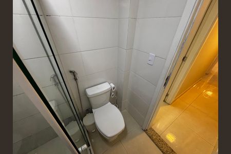 Apartamento para alugar com 48m², 2 quartos e sem vaga Apartamento para alugar com 48m², 2 quartos e sem vagaBanheiro