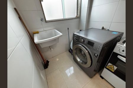 Apartamento para alugar com 48m², 2 quartos e sem vaga Apartamento para alugar com 48m², 2 quartos e sem vagaÁrea de Serviço