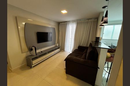 Sala de apartamento para alugar com 2 quartos, 48m² em Recreio dos Bandeirantes, Rio de Janeiro