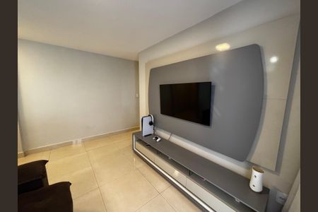 Sala de apartamento para alugar com 2 quartos, 48m² em Recreio dos Bandeirantes, Rio de Janeiro