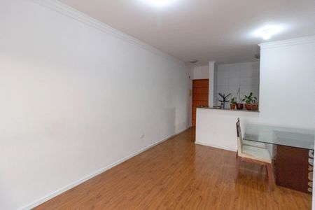 Sala de apartamento à venda com 3 quartos, 74m² em Vila Milton, Guarulhos