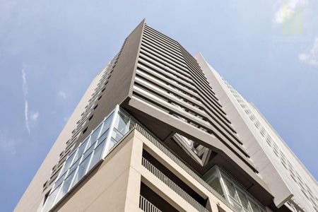 Apartamento para alugar com 120m², 3 quartos e 2 vagas Apartamento para alugar com 120m², 3 quartos e 2 vagasFachada