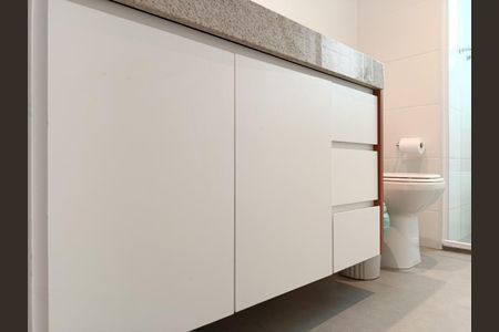 Apartamento para alugar com 120m², 3 quartos e 2 vagas Apartamento para alugar com 120m², 3 quartos e 2 vagasBanheiro