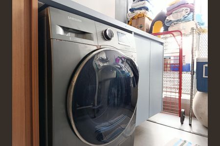 Apartamento para alugar com 120m², 3 quartos e 2 vagas Apartamento para alugar com 120m², 3 quartos e 2 vagasÁrea de Serviço