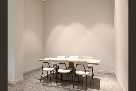 Apartamento para alugar com 120m², 3 quartos e 2 vagas Apartamento para alugar com 120m², 3 quartos e 2 vagasÁrea comum