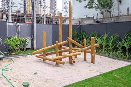 Apartamento para alugar com 120m², 3 quartos e 2 vagas Apartamento para alugar com 120m², 3 quartos e 2 vagasPlayground