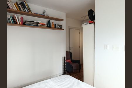 Apartamento para alugar com 120m², 3 quartos e 2 vagas Apartamento para alugar com 120m², 3 quartos e 2 vagasSuíte