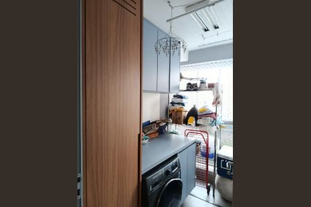 Apartamento para alugar com 120m², 3 quartos e 2 vagas Apartamento para alugar com 120m², 3 quartos e 2 vagasÁrea de Serviço