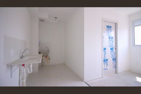 Sala/Cozinha de apartamento à venda com 2 quartos, 38m² em Quinta da Paineira, São Paulo