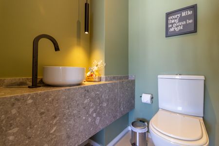 Lavabo de apartamento à venda com 1 quarto, 54m² em Vila Anglo Brasileira, São Paulo
