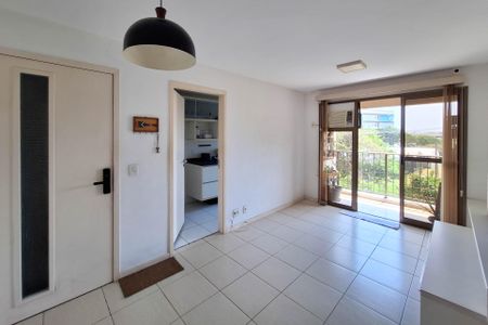 Sala de apartamento à venda com 2 quartos, 60m² em Gragoatá, Niterói