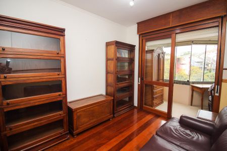 Apartamento à venda com 117m², 3 quartos e 2 vagas Apartamento à venda com 117m², 3 quartos e 2 vagasSala de TV