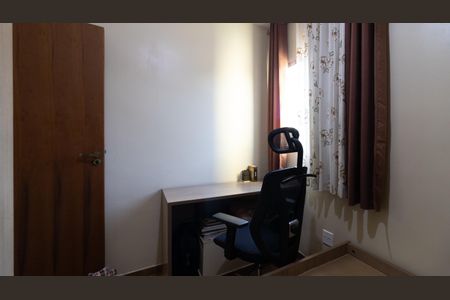 Casa à venda com 94m², 3 quartos e 2 vagas Casa à venda com 94m², 3 quartos e 2 vagasQuarto 2