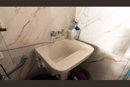 Casa à venda com 94m², 3 quartos e 2 vagas Casa à venda com 94m², 3 quartos e 2 vagasÁrea de Serviço