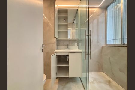 Apartamento à venda com 115m², 3 quartos e 2 vagasSuíte