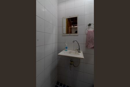 Casa de condomínio à venda com 64m², 2 quartos e 1 vaga Casa de condomínio à venda com 64m², 2 quartos e 1 vagaLavabo