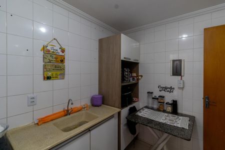 Casa de condomínio à venda com 64m², 2 quartos e 1 vaga Casa de condomínio à venda com 64m², 2 quartos e 1 vagaCozinha