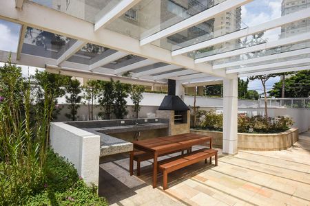 Apartamento à venda com 213m², 3 quartos e 4 vagas Apartamento à venda com 213m², 3 quartos e 4 vagasChurrasqueira