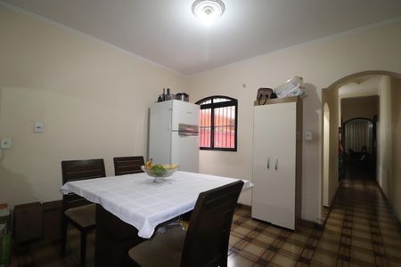 Casa à venda com 264m², 3 quartos e 2 vagasCopa