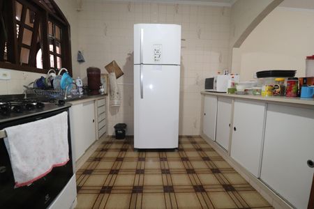 Casa à venda com 264m², 3 quartos e 2 vagasCozinha