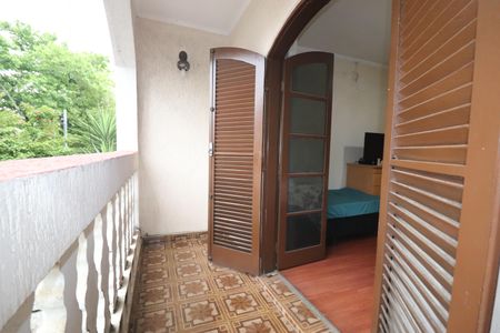 Casa à venda com 264m², 3 quartos e 2 vagasVaranda suíte