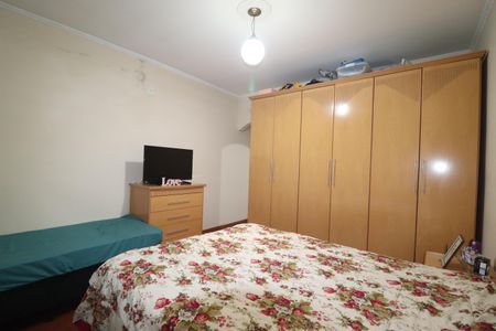 Casa à venda com 264m², 3 quartos e 2 vagassuíte