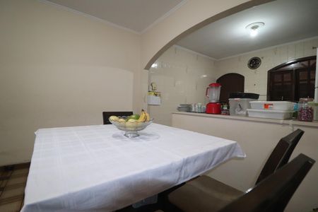 Casa à venda com 264m², 3 quartos e 2 vagasCopa