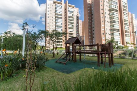 Apartamento para alugar com 156m², 3 quartos e 3 vagasÁrea comum - Playground