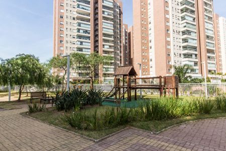 Apartamento para alugar com 156m², 3 quartos e 3 vagasÁrea comum - Playground