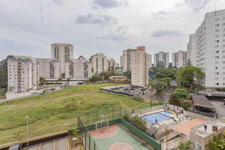 Vista de apartamento à venda com 2 quartos, 47m² em Jardim Celeste, São Paulo