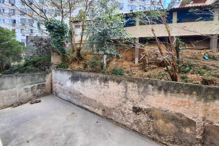 Sala de apartamento para alugar com 2 quartos, 85m² em Santa Rosa, Niterói