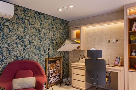 Apartamento para alugar com 176m², 5 quartos e 2 vagas Apartamento para alugar com 176m², 5 quartos e 2 vagasEscritório / Quarto 1