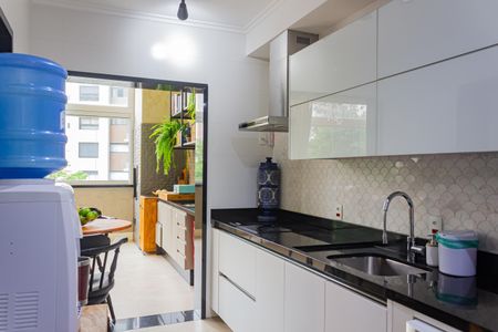 Apartamento para alugar com 176m², 5 quartos e 2 vagas Apartamento para alugar com 176m², 5 quartos e 2 vagasCozinha
