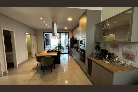 Casa à venda com 190m², 3 quartos e 4 vagas