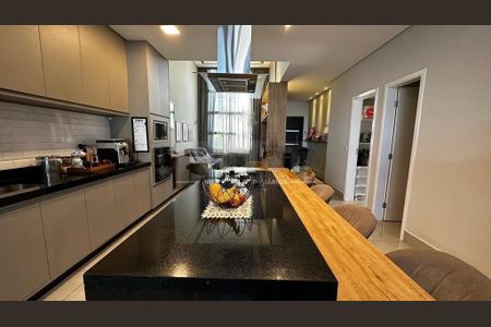 Casa à venda com 3 quartos, 190m² em Swiss Park, Campinas