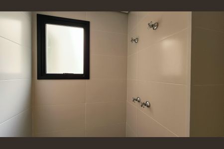 Apartamento à venda com 112m², 2 quartos e 2 vagasBanheiro da Suíte