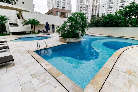Apartamento para alugar com 138m², 3 quartos e 2 vagas Apartamento para alugar com 138m², 3 quartos e 2 vagasÁrea comum - Piscina