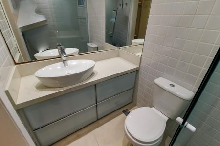 Apartamento para alugar com 138m², 3 quartos e 2 vagas Apartamento para alugar com 138m², 3 quartos e 2 vagasBanheiro da Suíte 3