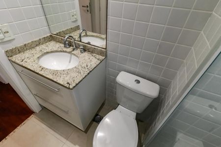 Apartamento para alugar com 138m², 3 quartos e 2 vagas Apartamento para alugar com 138m², 3 quartos e 2 vagasBanheiro da Suíte 2