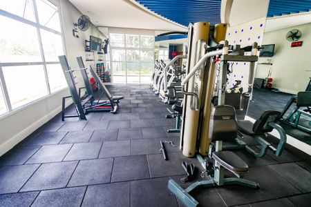 Apartamento para alugar com 138m², 3 quartos e 2 vagas Apartamento para alugar com 138m², 3 quartos e 2 vagasÁrea comum - Academia