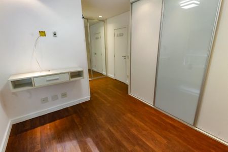 Apartamento para alugar com 138m², 3 quartos e 2 vagas Apartamento para alugar com 138m², 3 quartos e 2 vagasSuíte 3