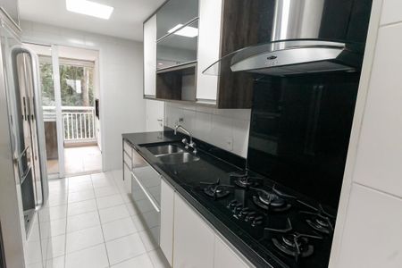 Apartamento para alugar com 138m², 3 quartos e 2 vagas Apartamento para alugar com 138m², 3 quartos e 2 vagasCozinha - Armários